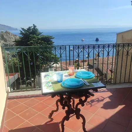 La Terrazza Sulla Meraviglia Διαμέρισμα *